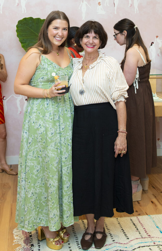 Mackenzie Nguyen and Jodi Lazar (Photo by Tamytha Cameron)