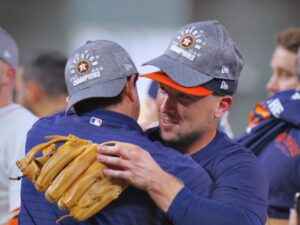 Alex Bregman Houston Astros beat the Milwaukee Brewers two games to one. Kyle Tucker remained hot homering twice Sunday, at Minute Maid Park