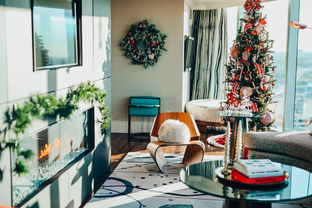 Omni Dallas Hotel Santa Suite