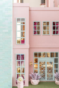 Wills Design Associates Dollhouse  (Courtesy La Petite Maison)