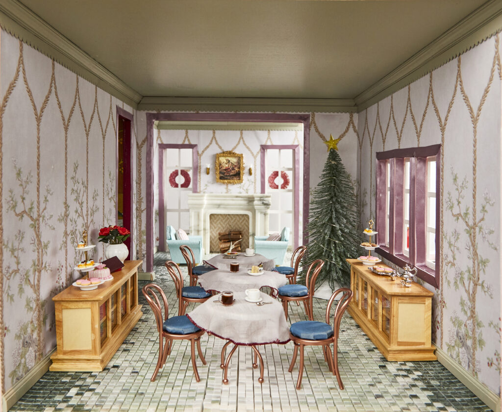 Jean Liu Design Dollhouse (Courtesy La Petite Maison)