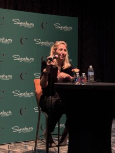 Author Lisa Jewell at the John the Woodlands Waterway Marriott