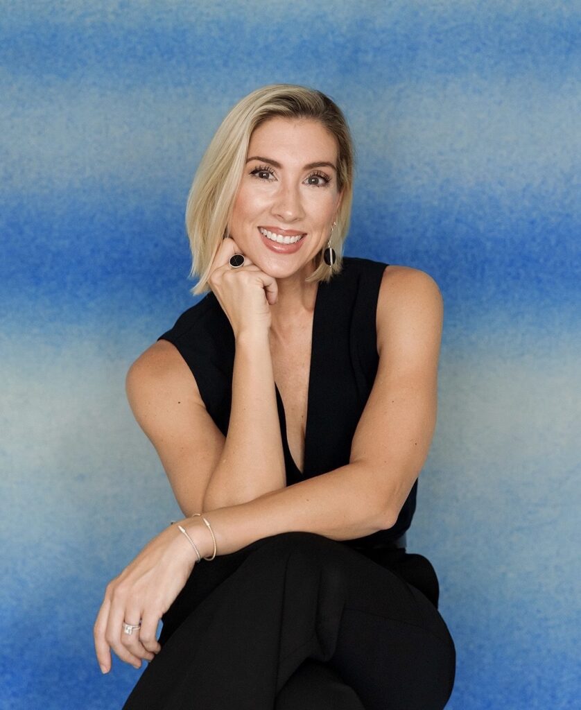 Scenery Bags founder Jen Kahn lives in The Woodlands with her husband and two boys.   (Photo by Scenery Bags)