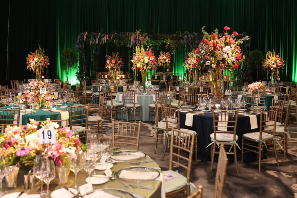 Houston Symphony ball decor follows a 'Monet's Garden' theme (Photo by Priscilla Dickson)