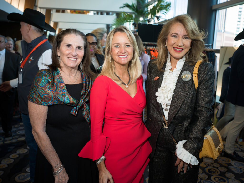 Darlene Dye, Dr Kelly Larkin, Terry Agris at the 25th anniversary Trailblazers luncheon. (Photo by Daniel Ortiz)