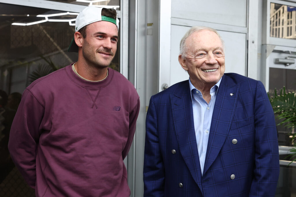 Dallas Cowboys' Jerry Jones met up with American player Tommy Paul during the tournament. (Courtesy)