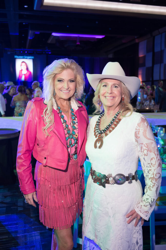 Michelle Maresh, Teresa Jordan at the 25th anniversary of the Trailblazers luncheon. (Photo by Daniel Ortiz)