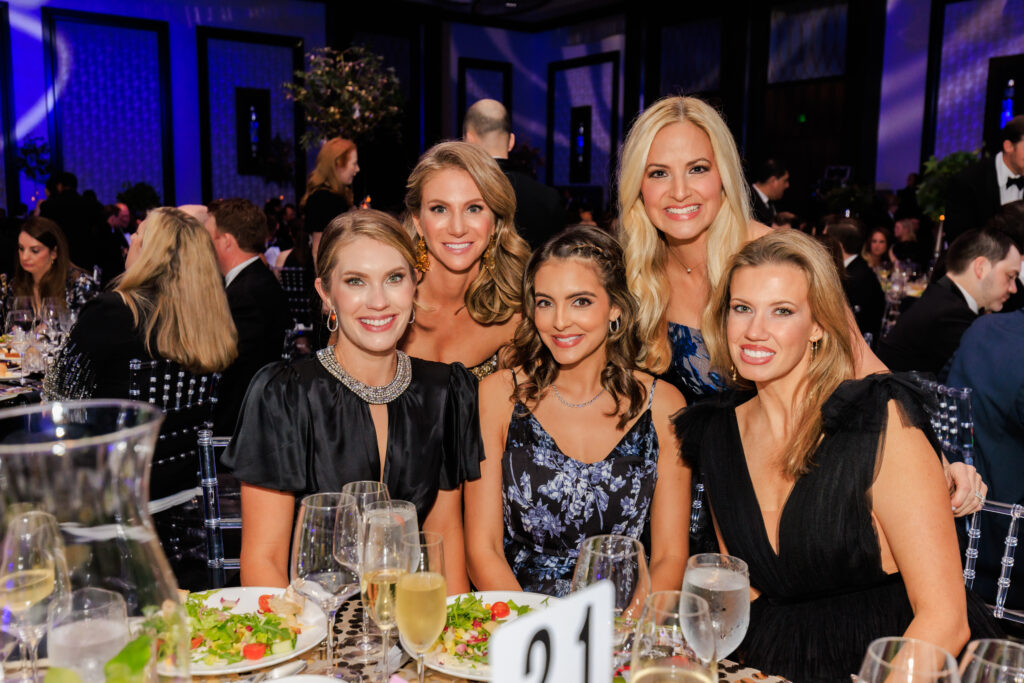 Claire Day, Liz Scofield, Tami Wall, Jennifer LaForge, Cara Nunnally at the Friends of West University Parks Fund 'Park Lovers' Ball'