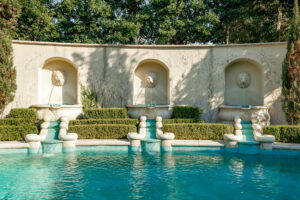 4000 Euclid Avenue (Photo by Briggs Freeman Sotheby's International Realty)