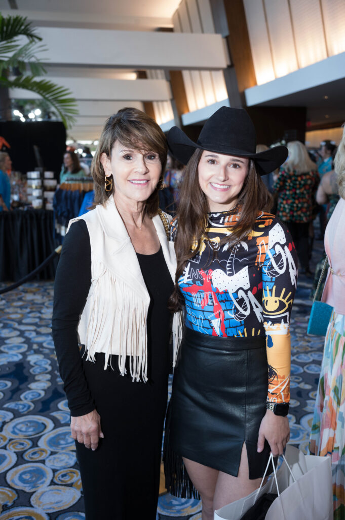 Robin Dickson, Catherine Dickson at the 25th anniversary of the Trailblazers luncheon. (Photo by Daniel Ortiz)