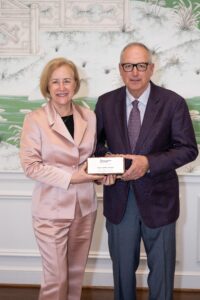 Diane and Ray Krueger-min