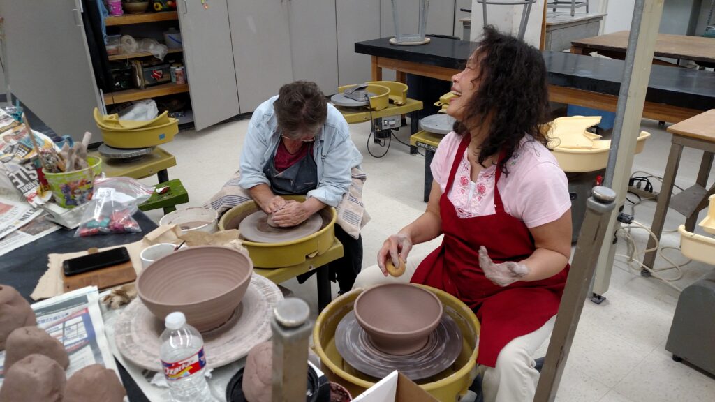 Ceramics students prepare their creations for Empty Bowls Houston. (Photo courtesy Empty Bowls Houston)
