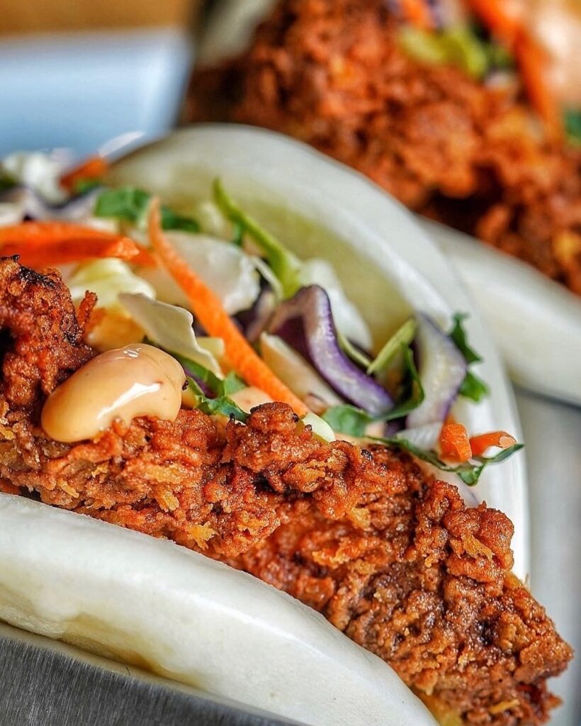 Chef Scotty Scott’s comfort-food creations shine at his food truck. (Courtesy)