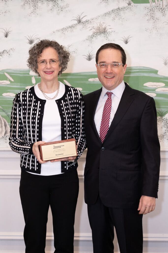 Deborah Brochstein & Steven Hecht of Brochsteins received the Legacy Business Award at Preservation Houston's Cornerstone Dinner (Photo by Wilson Parrish)