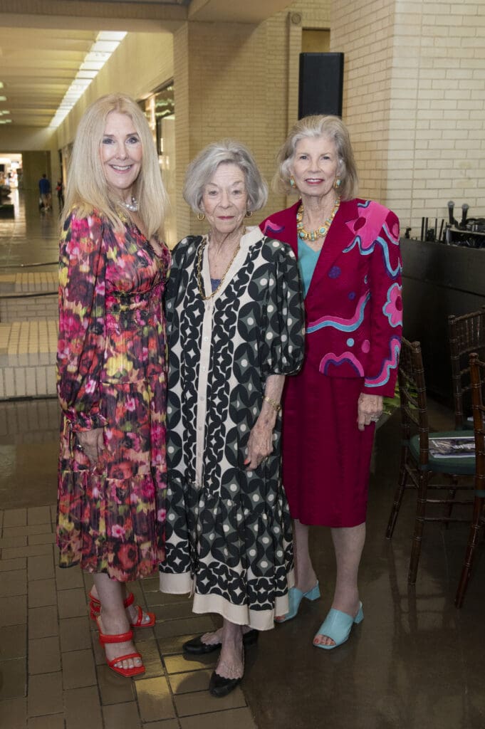 Katherine Wynne, Karen Moore, and Lynn Hidell (Photo by Tamytha Cameron Photography)