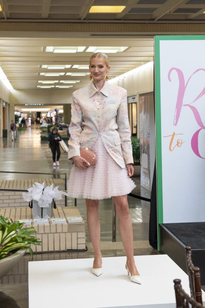A spring look from the Neiman Marcus fashion presentation at Dec My Room (Photo by Tamytha Cameron Photography)