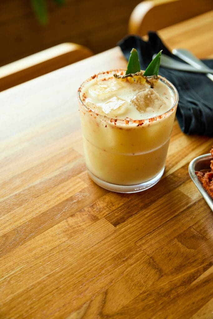 Quality Hang will serve tropical cocktails like the frozen Pina. (Photo by Alexender Simões)