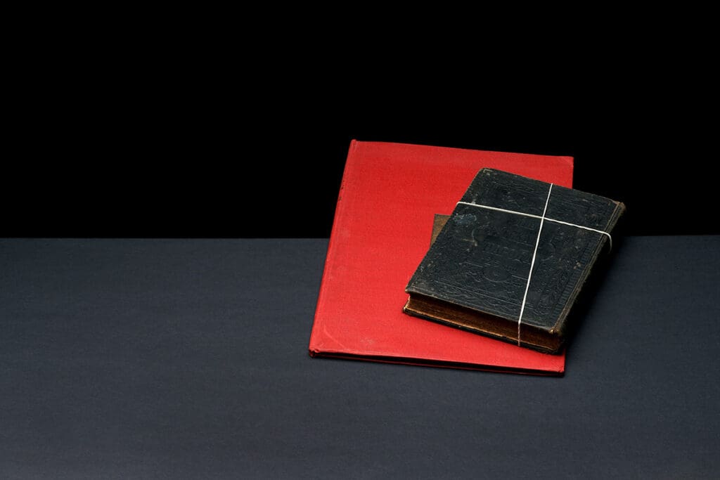 Vadim Gushchin's "Circle of Reading #13," 2010, at PDNB Gallery. The Moscow-based photographer demonstrates the international reach of Missy and Burt Finger's program. 