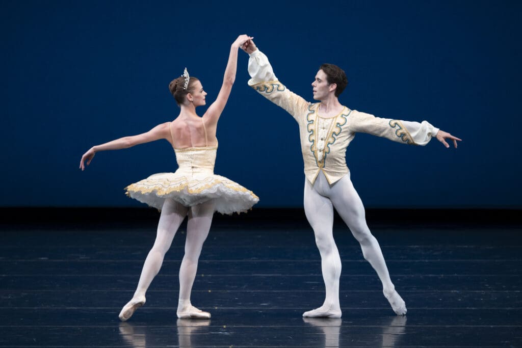Houston Ballet soloist Jacquelyn Long and principal Connor Walsh in "Theme and Variations" (© The George Balanchine Trust.  
Photo by Alana Campbell. Courtesy Houston Ballet.)