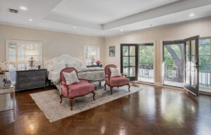 Primary Bedroom (Photo by Allie Beth Allman & Associates)