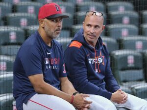 Boston Red Sox manager Alex Cora and Astros manager Joe Espada used to work together in Houston. (Photo by F. Carter Smith)