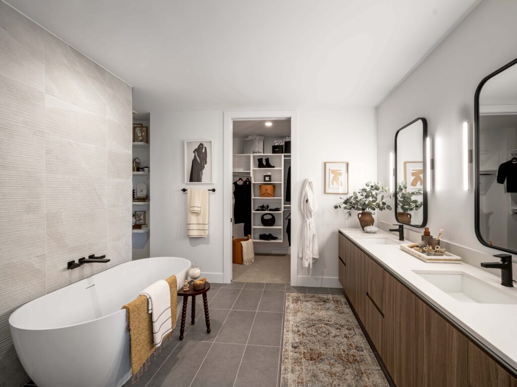 At 2811 Maple, modern luxury meets classic style all at one unbeatable location.