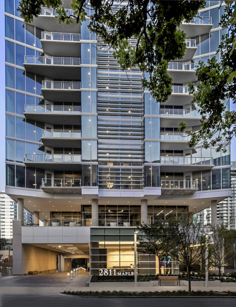 2811 Maple in Uptown Dallas does not look like just another high-rise thanks to skyline shaping architect Richard Keating. (Photo by Eric Laignel)