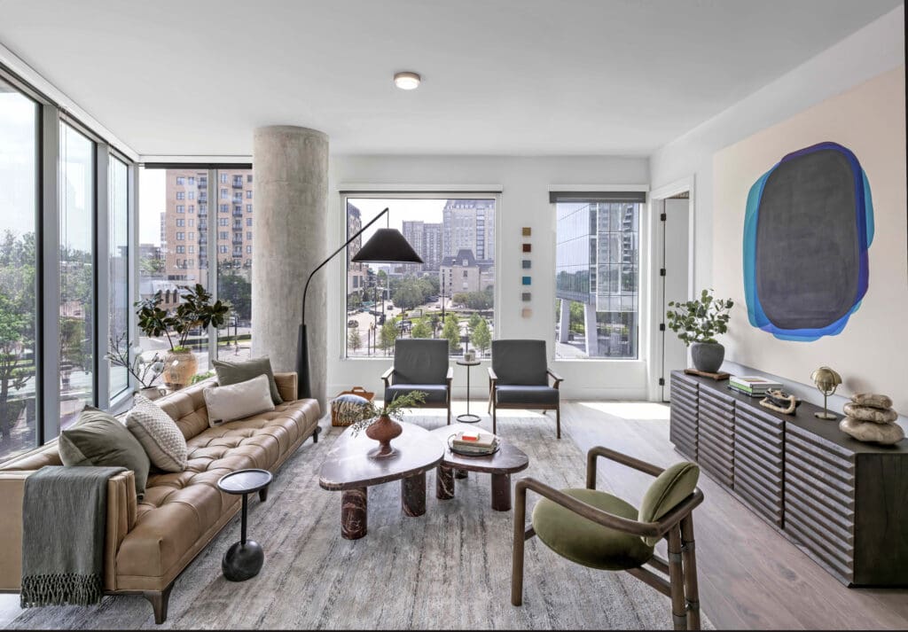 A living room at 2811 Maple shows off this Dallas high-rise's plush power. (Photo by Eric Laignel)