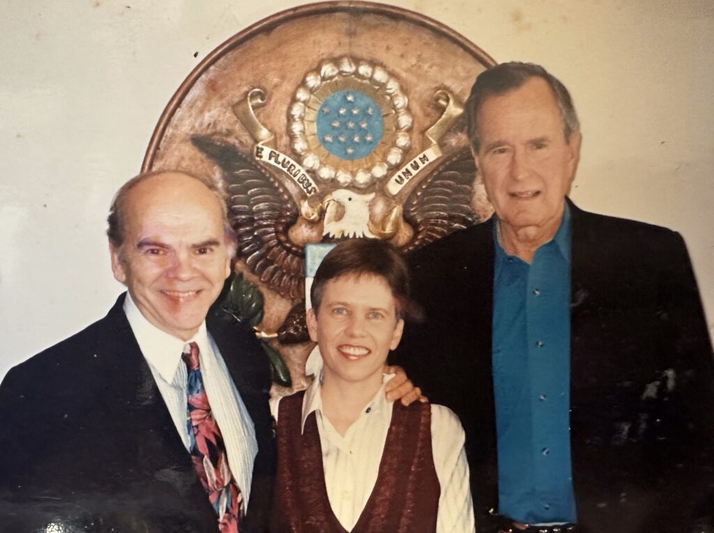 President George H.W. Bush with Linda Wiley and David Adickes at the White House during 41's term. Adickes stayed in the Lincoln Bedroom while prepping for a Bush bronze artwork.
