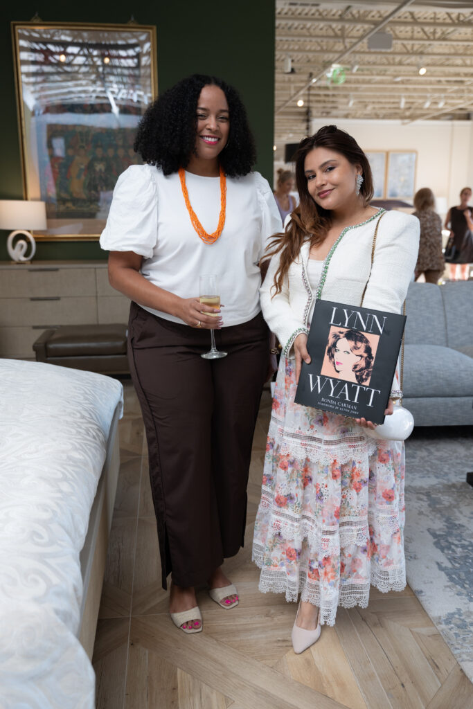 Darci Price, Mary Darcy