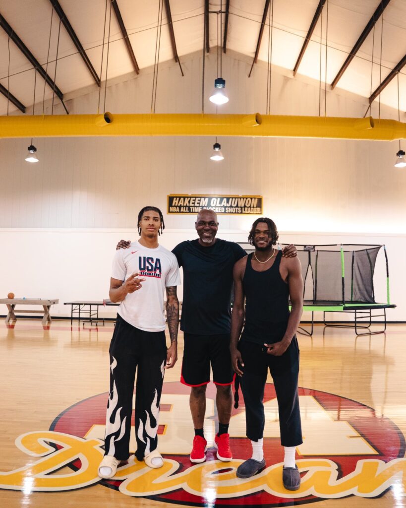 University of Houston freshman big man Chris Cenac Jr. worked out with Hakeem Olajuwon and Jarace Walker. (@ChrisCenacJr)