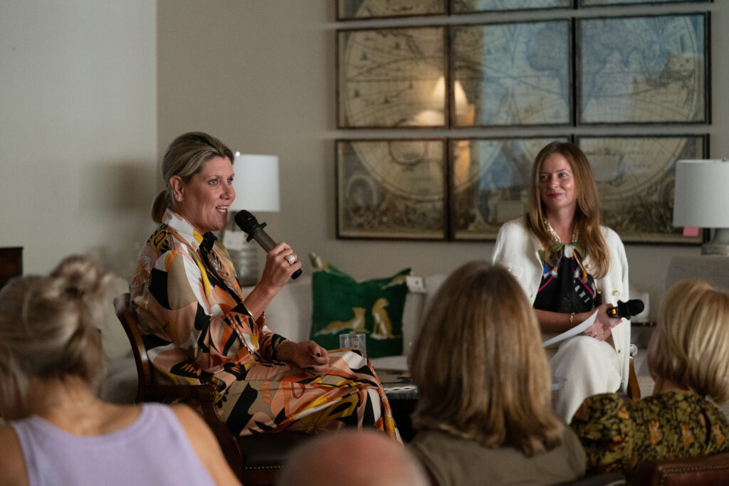 Ronda Carman, Anne Lee Phillips