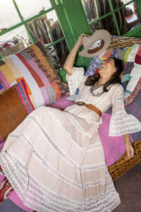 Society Social x Framebridge (Photo by Jordan Geibel)