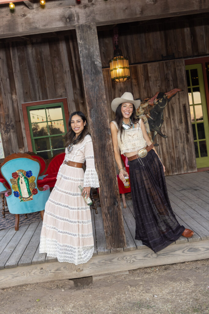 Roxy Owens, Natalie Lindsey (Photo by Jordan Geibel)