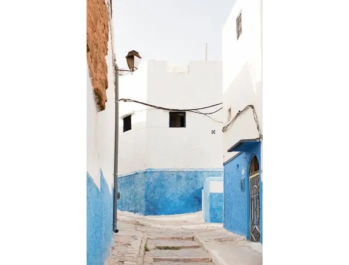 Blue washed walls in the neighborhood surrounding, Kasbah des Oudaias