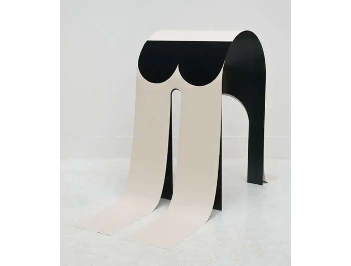 Located at Randall's Island Park. Frieze takes place under a giant white tent that seems to span miles. A blue-chip collector's paradise, Frieze New York had a lot of big names. One of our favorites was Math Bass at Overduin & Co. 