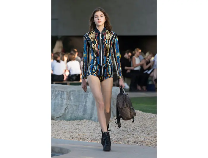 A look from the Louis Vuitton Cruise 2016 collection 