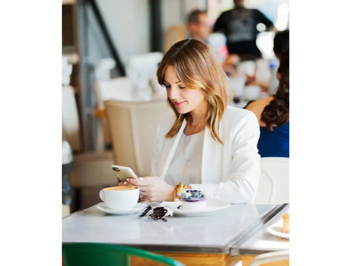 Knapp taking care of blogger business at Common Bond Cafe & Bakery 
