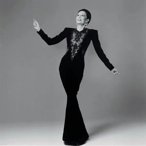 Jacqueline de Ribes in her own design, 1986. Courtesy The Metropolitan Museum of Art.