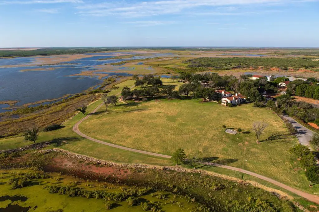 A Texas ranch that's larger than New York City and Los Angeles combined carried a $725-million price tag.