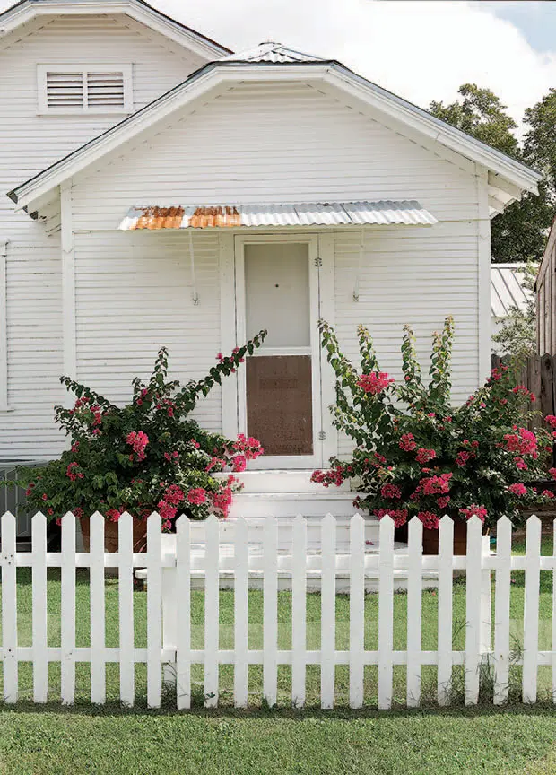 Armando’s Round Top Houses (Photography by Jack Thompson)