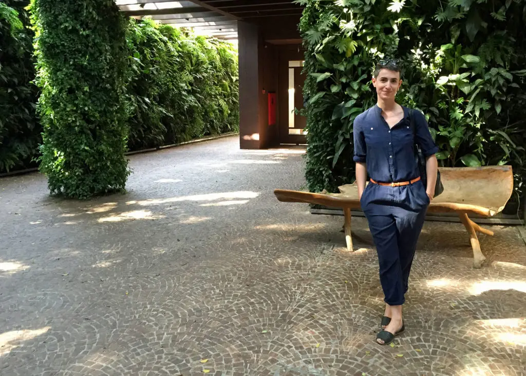 Ludwig in the gorgeous courtyard of Galeria Estacao in São Paulo