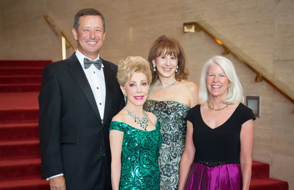 World-Famous Performer on Multi-Million Dollar Violin Electrifies at the Houston Symphony Opening Night