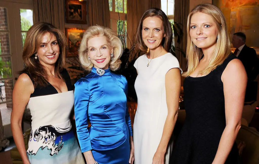 Champagne Cocktails at Lynn Wyatt’s: A Toast to La Perla