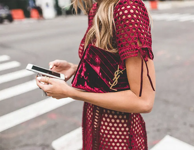 It’s Party Season: Here’s the Perfect Way to Make a Clutch Statement