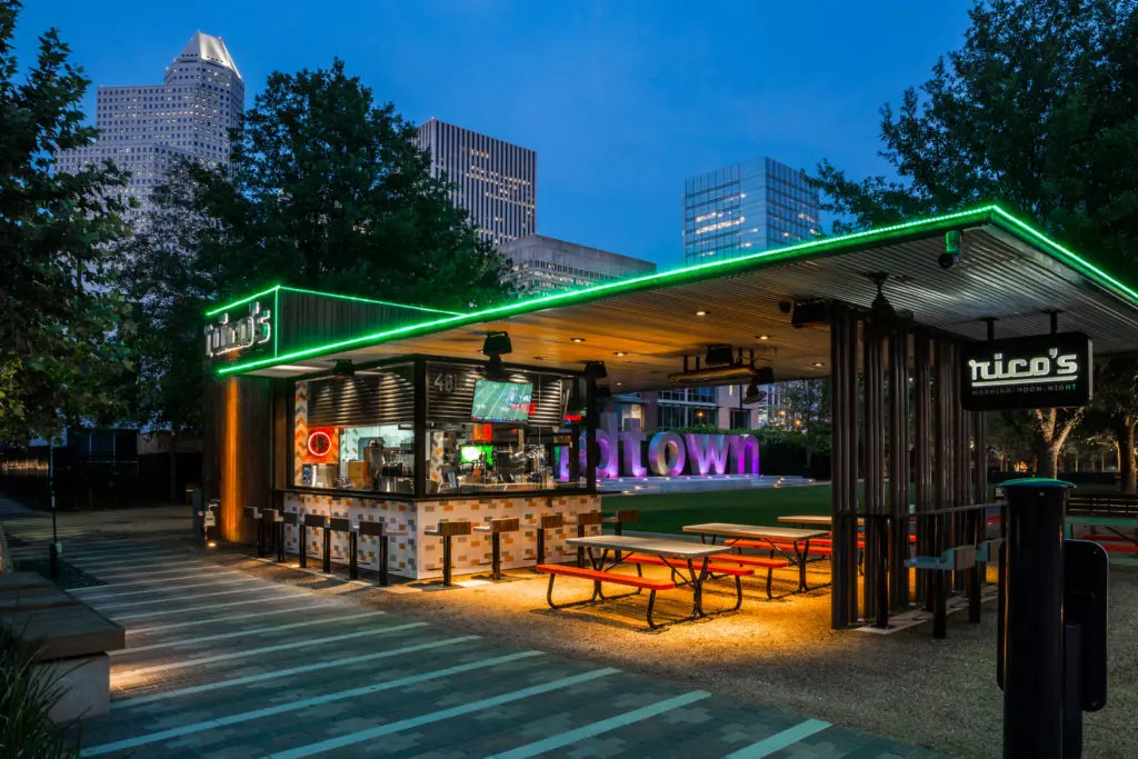 New Late-Night Houston Restaurant Brings Real Chef Power to Outdoor Dining