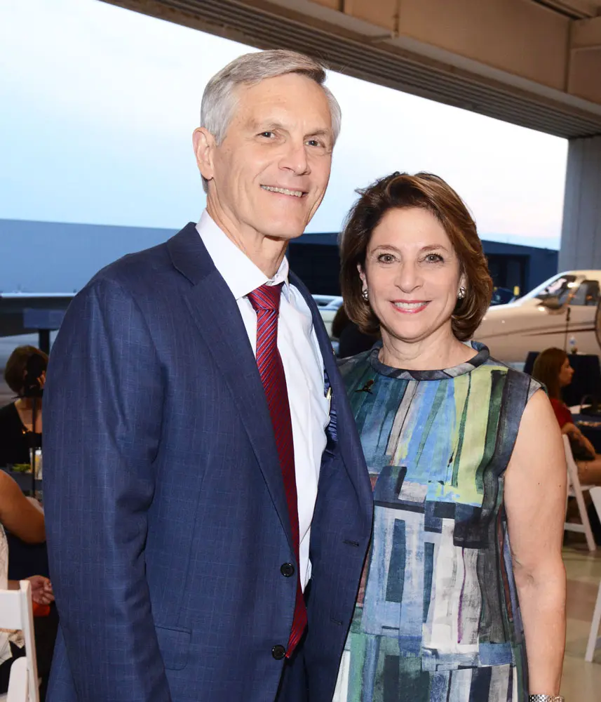 Wheels Up: Media Mogul, Doctors and VIPs Party in an Airplane Hangar for St. Jude
