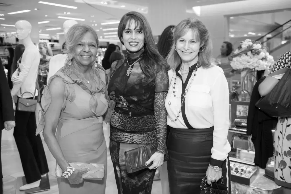 Saks Fifth Avenue Key to the Cure Kickoff Party, 10.13.2015