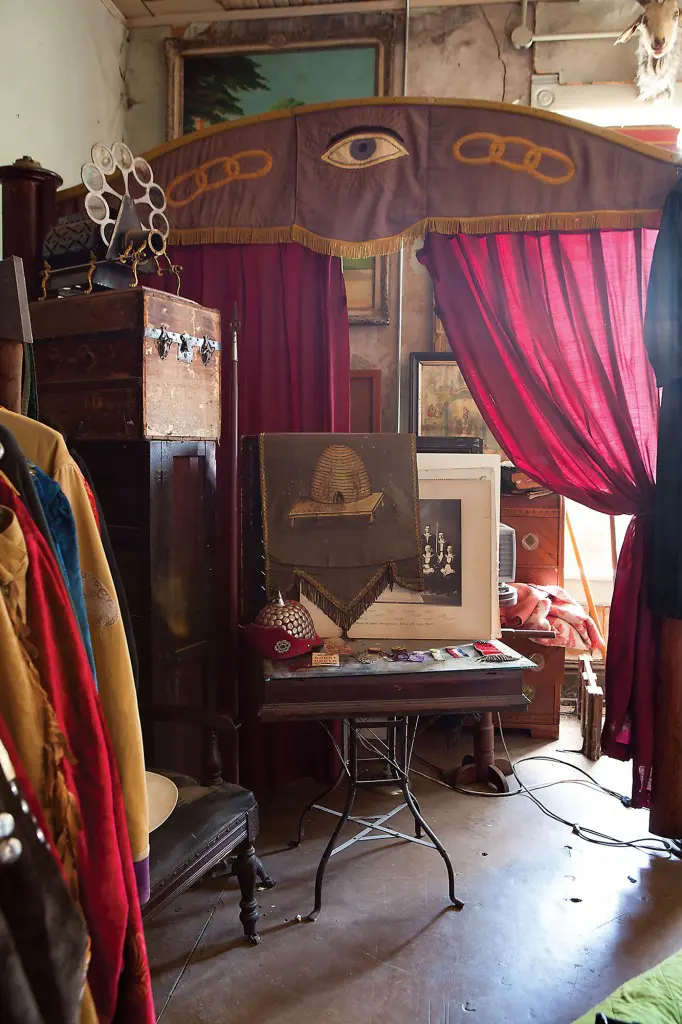Odd Fellows curtain, from the late Victorian era, boasts a watching eye. 