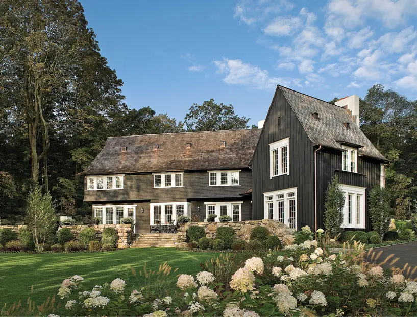 Black and White house, Connecticut 